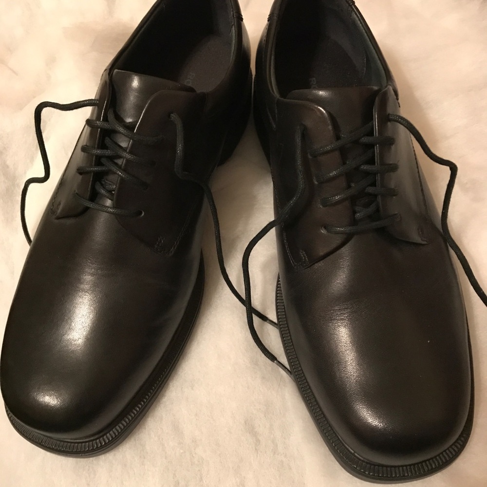 Men’s Black Derby Shoes size 9.5W Leather
